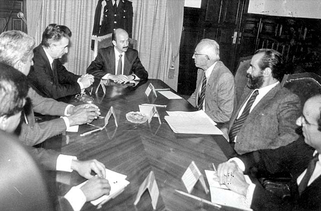 Reunión de Diego Fernández de Cevallos y Luis H. Álvarez con Carlos Salinas de Gortari. Foto: Excelsior
