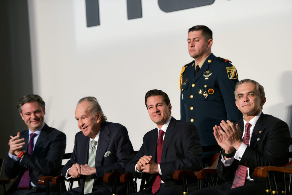 Aurelio Nuño, Alberto Baillères, Enrique Peña Nieto y Miguel Ángel Mancera. Foto: Especial